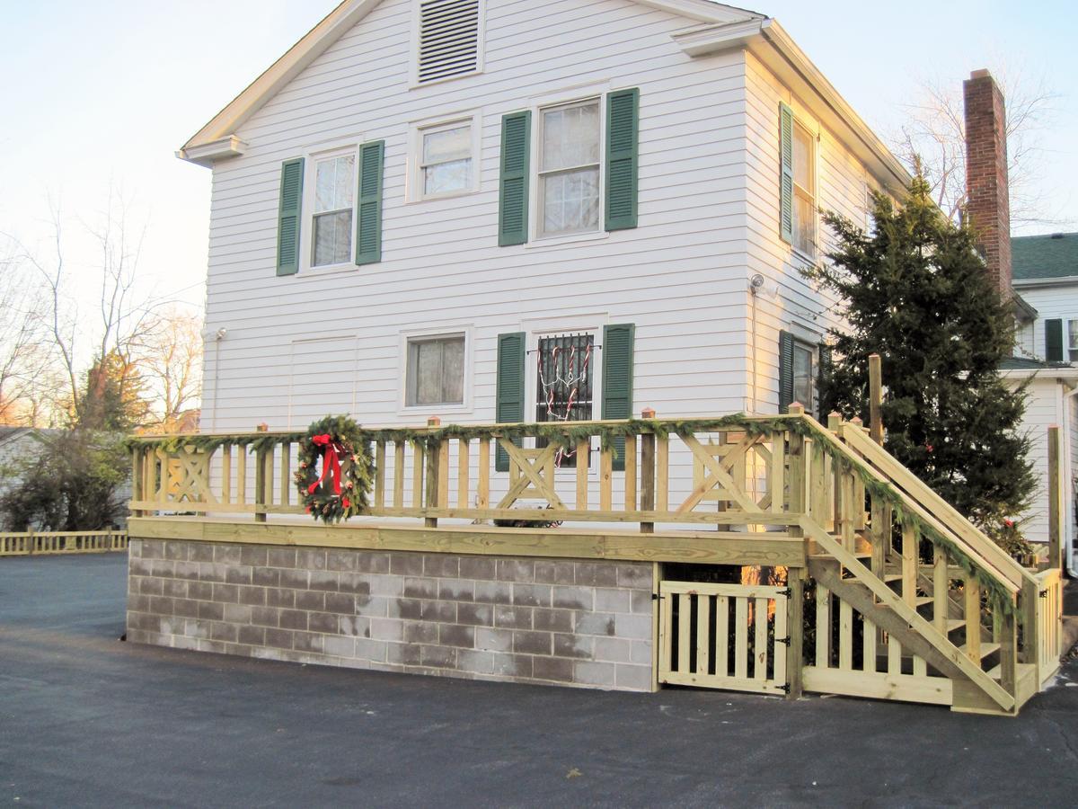 Rider'S Inn Painesville Exterior foto